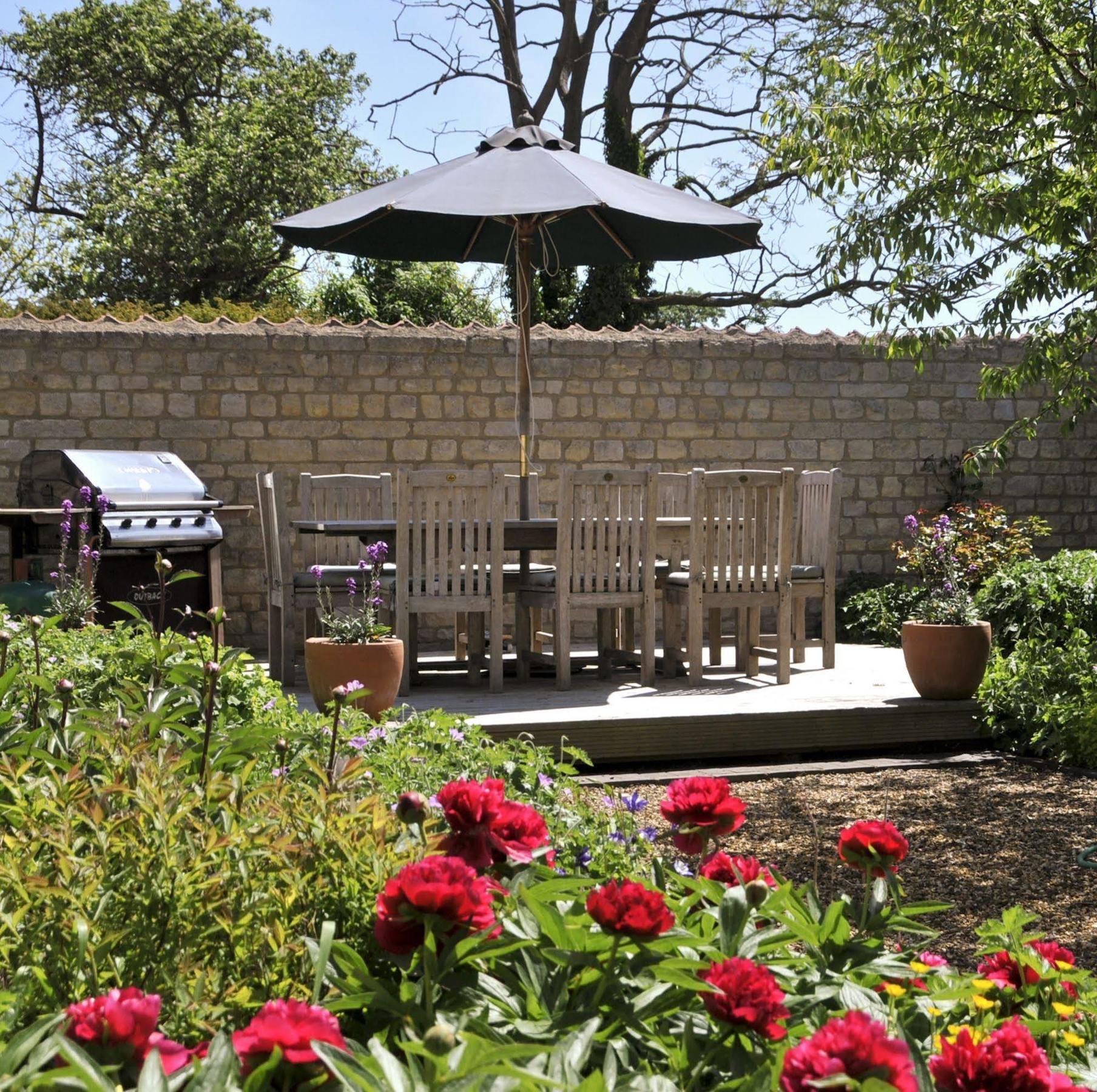The Swallows Rest Bed & Breakfast Brigstock Экстерьер фото